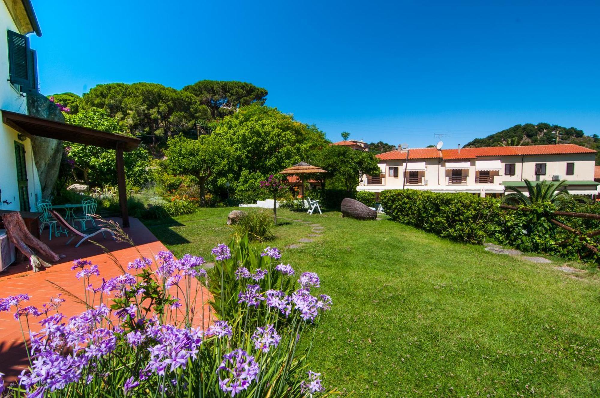 Hotel Cernia Isola Botanica SantʼAndrea Exterior foto